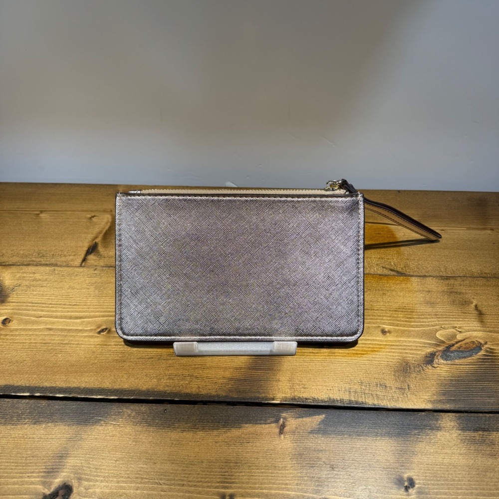 Kate Spade New York Metallic Rose Gold Saffiano Leather Wristlet Top Zip Pouch - Picture 2 of 3
